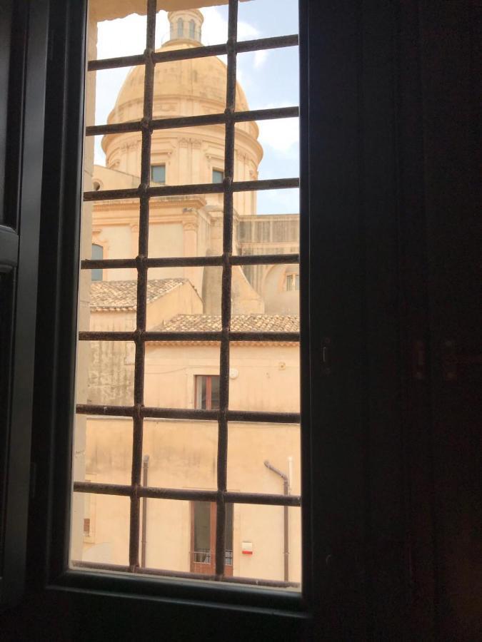 Landolina Palace Hotel Noto Eksteriør billede