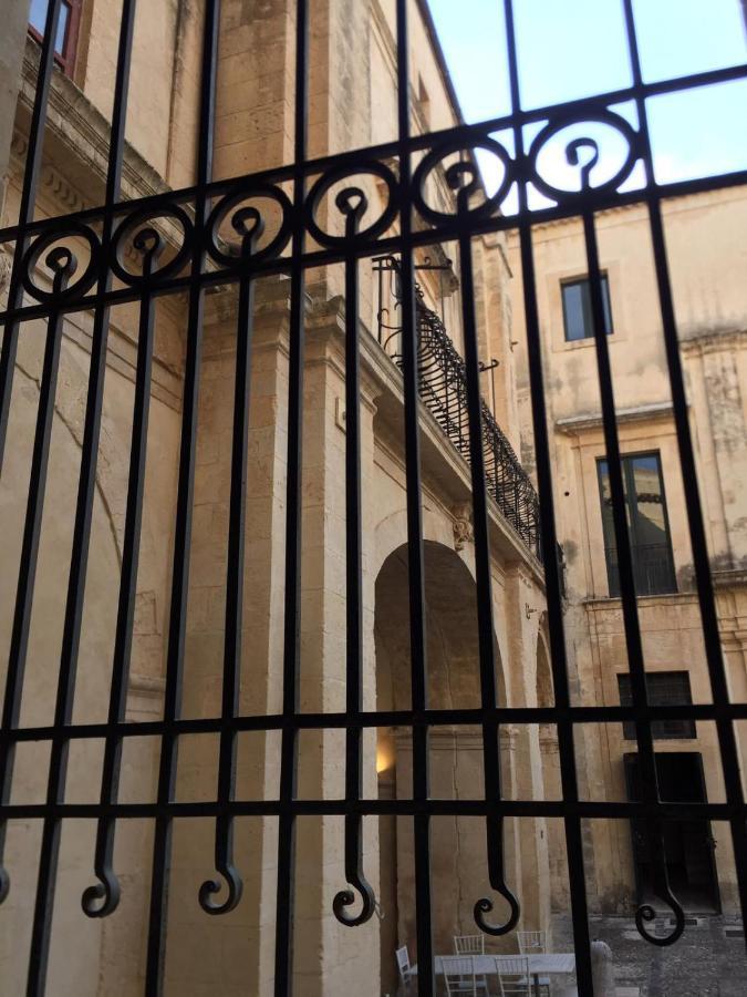 Landolina Palace Hotel Noto Eksteriør billede